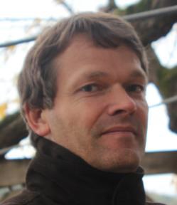 Prof. Dr. Christian Schmitz-Linneweber Prof. Dr. Christian Schmitz-Linneweber