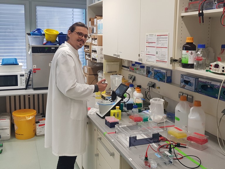 20231030_ArnoMunhovenLab.jpg
